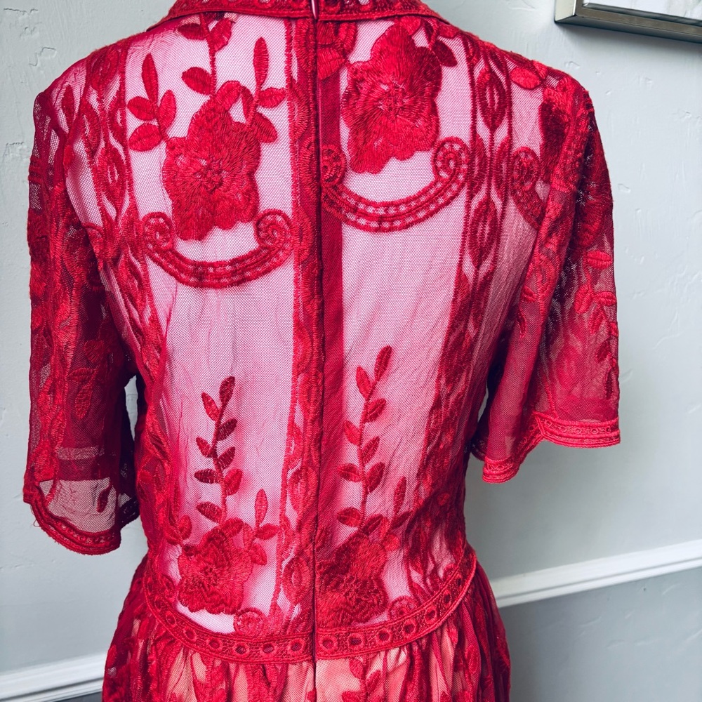 Haute Monde Scarlet Lace Dress | Red | Size L - Picture 4 of 9